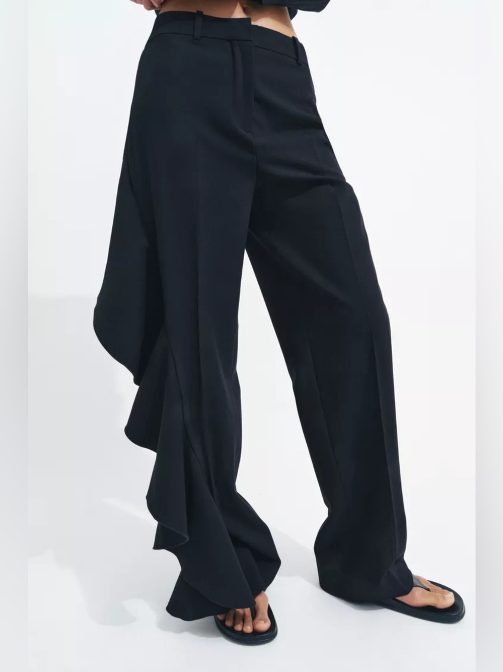 ZARA RUFFLE PANTS ZW COLLECTION - Picture 3 of 8